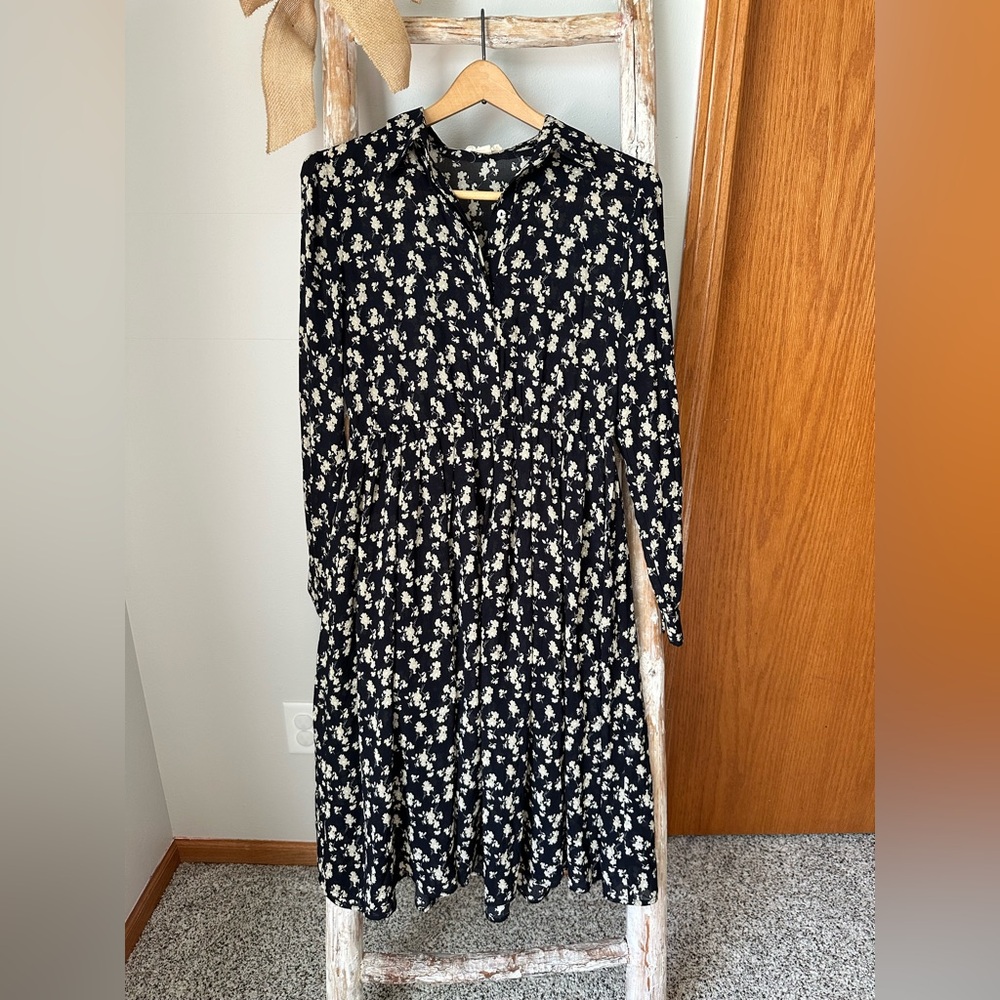 The Korner Navy Blossoms Midi Dress